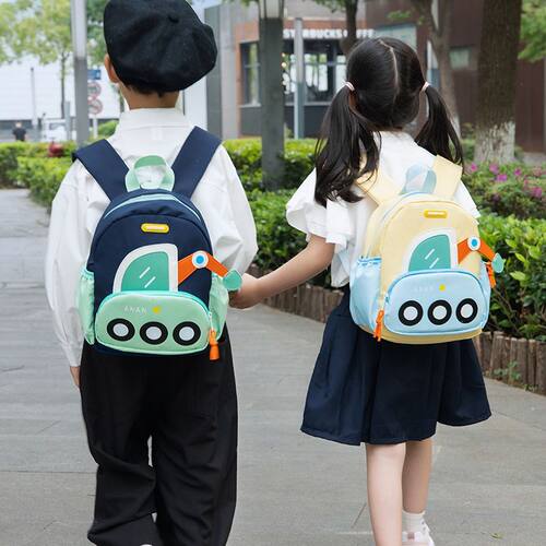 幼儿园书包新款儿童卡通