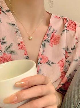爱心项链女春夏轻奢小众2026年
