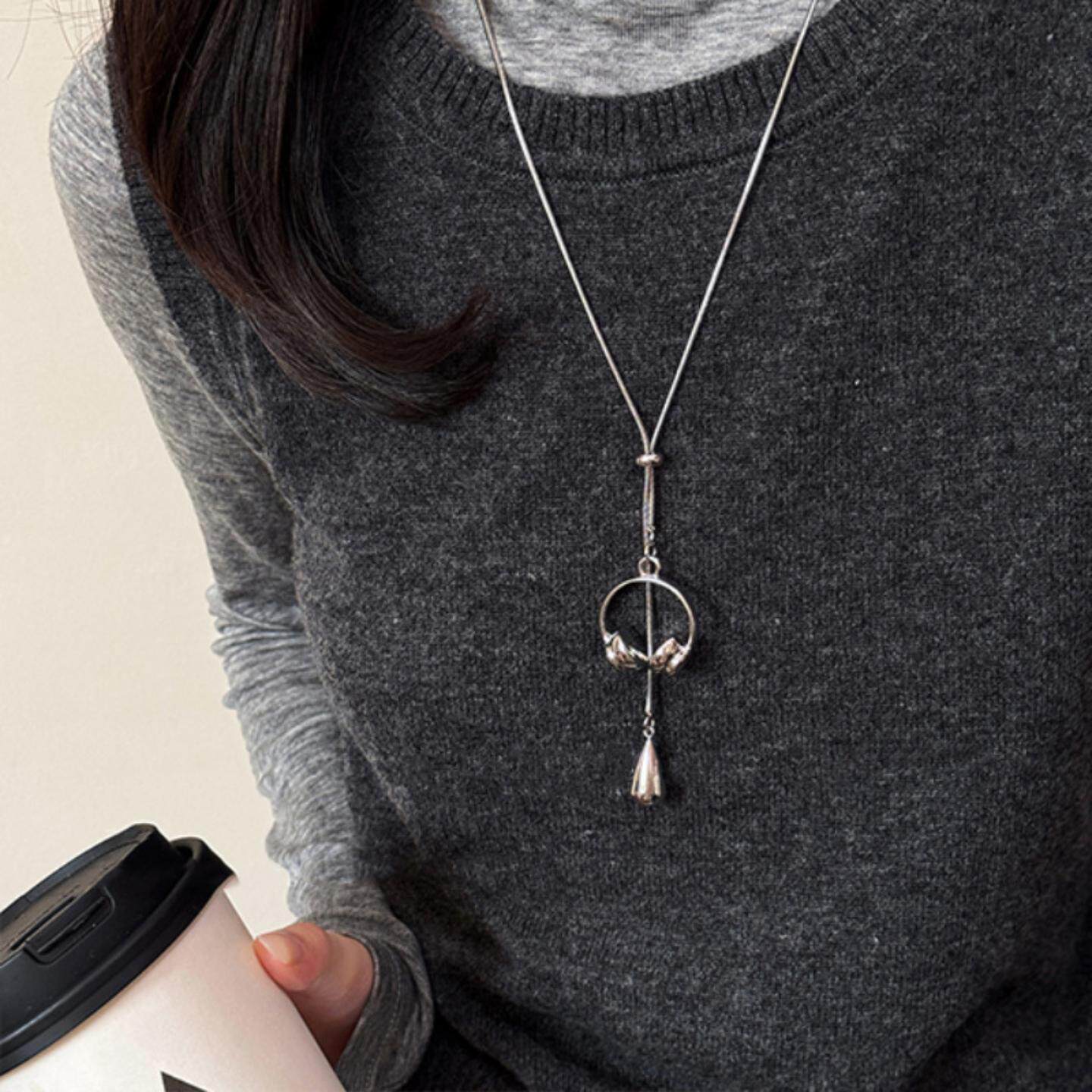 银色长款耳机吊坠项链女款韩系2025新款毛衣链秋冬小众高级感配饰