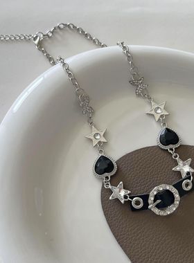 项链2024新款轻奢小众锁骨链女感甜酷辣妹脖颈链夸张配饰