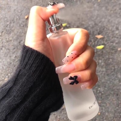 纯净之水!艺术生身上的味道~清冷淡雅玫瑰百合雪松花香冷门香水