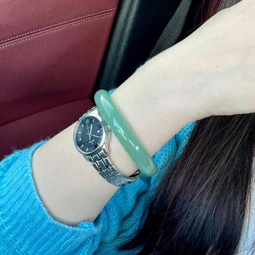 天然东陵玉手镯女款冰种晴水玉