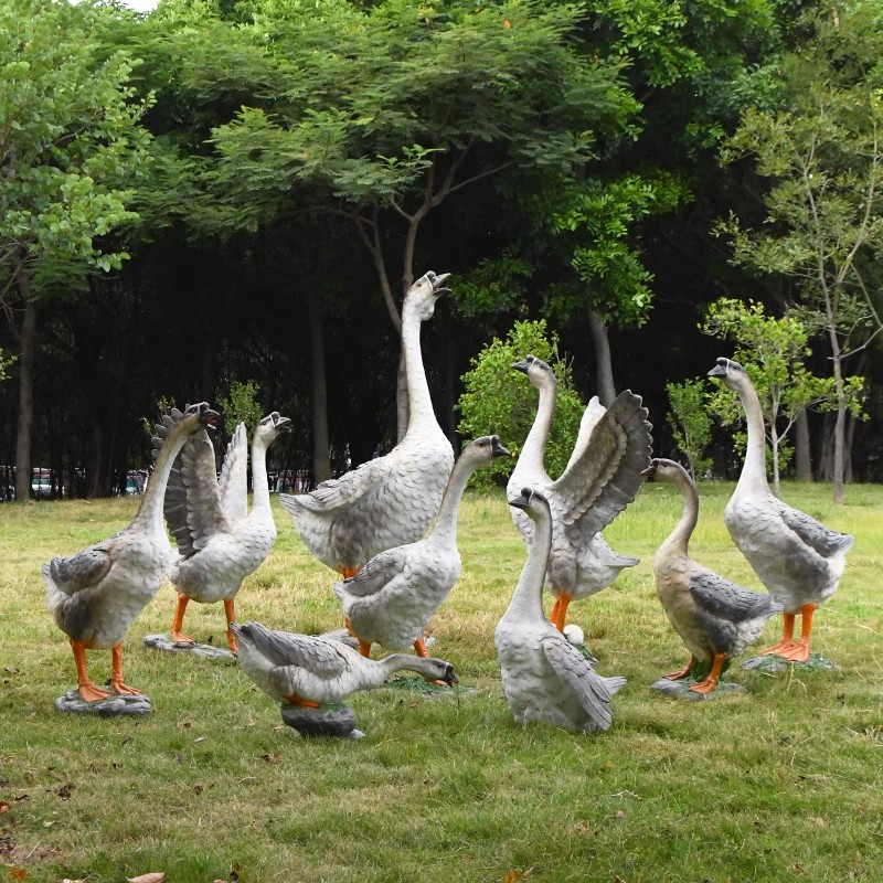 户外仿真大白鹅雕塑摆件花园草坪别墅庭院园林农家乐鸭子落地装饰