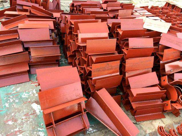 聚氨酯保冷管托管夹型蛭石隔热滑动导向固定支架蒸汽X化工管道支