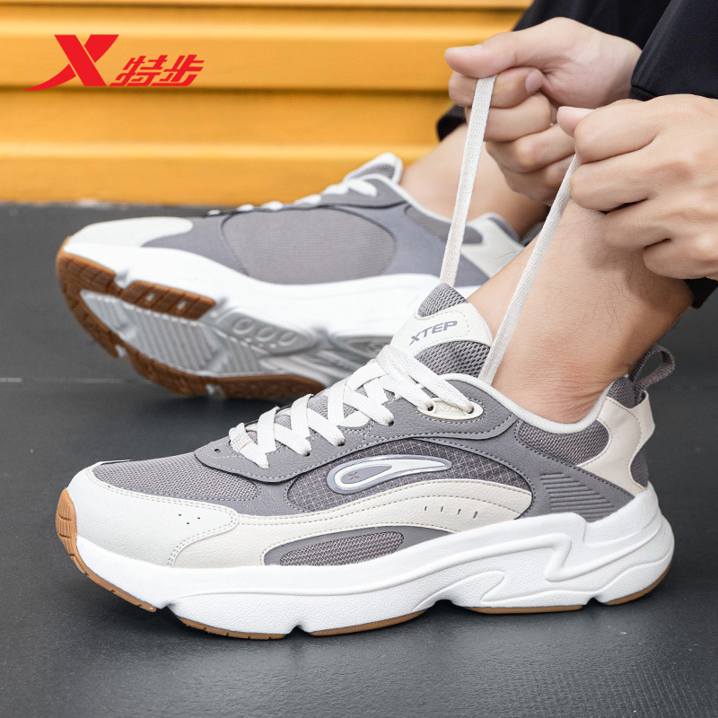 复古休闲风休闲鞋特步厚网面透气