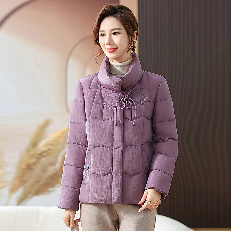 新款羽绒服女妈妈短款小个子上衣中年女冬装棉袄外套保暖2025新款