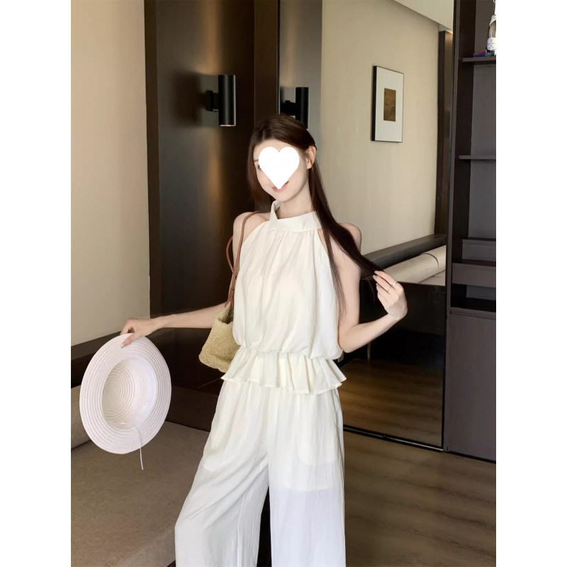 2026夏季新品懒人两件套装女装挂脖白色无袖气质上衣韩版宽松裤子