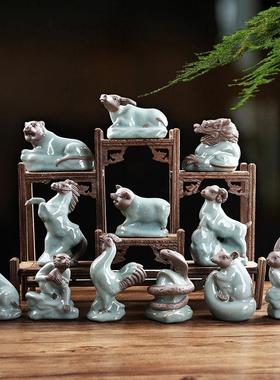 哥窑瓷器十二生肖牛蛇鸡马狗家居巳酉丑装饰用品客厅办公室摆件