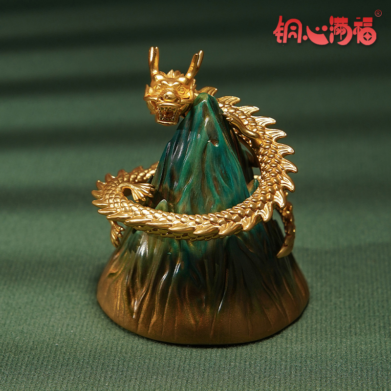 铜心满福铜摆件《龙盘金山》客厅