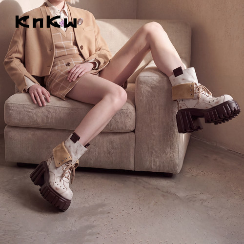 knkw秋季增高厚底马丁短靴女款