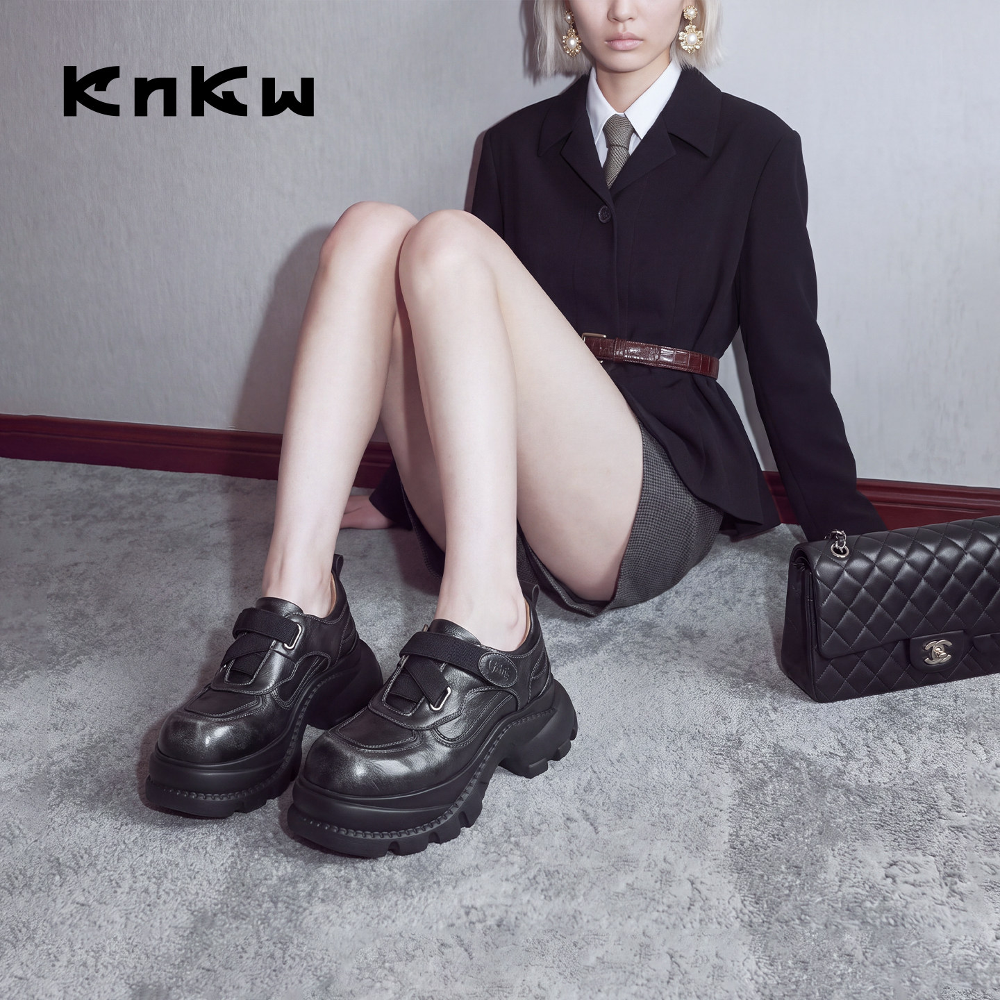 knkw女厚底增高乐福鞋甜酷黑色