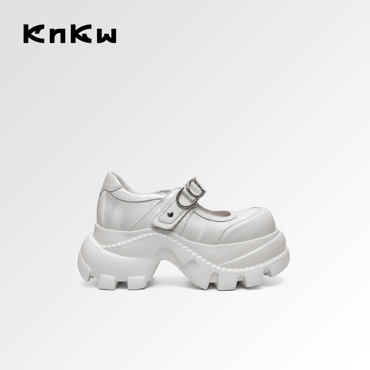 knkw甜酷白色玛丽珍鞋2026夏季新厚底浅口单鞋百搭甜酷小皮鞋女鞋