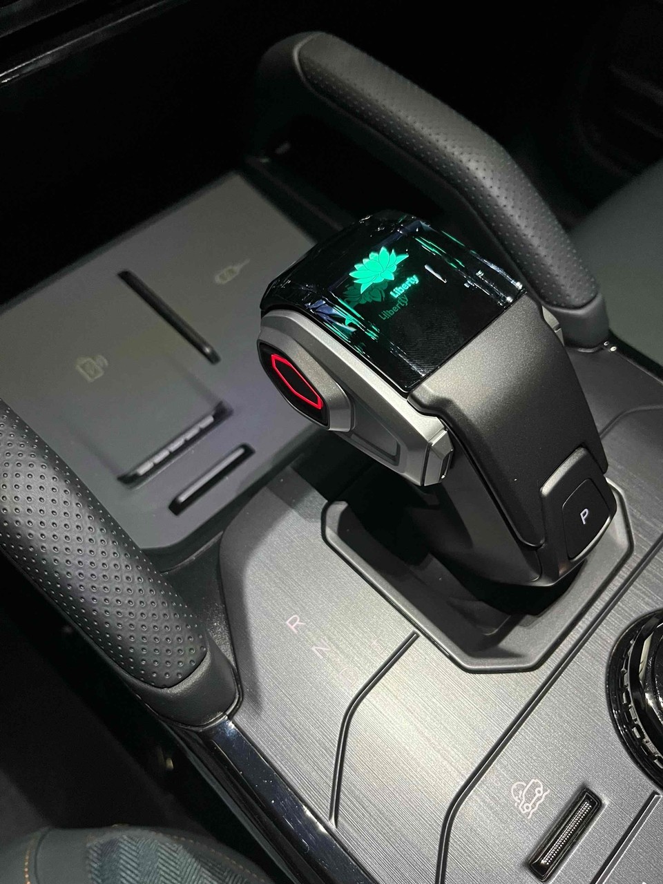 适用捷途旅行者自由者山海T2/T1水晶档把改装发光氛围灯七彩变色