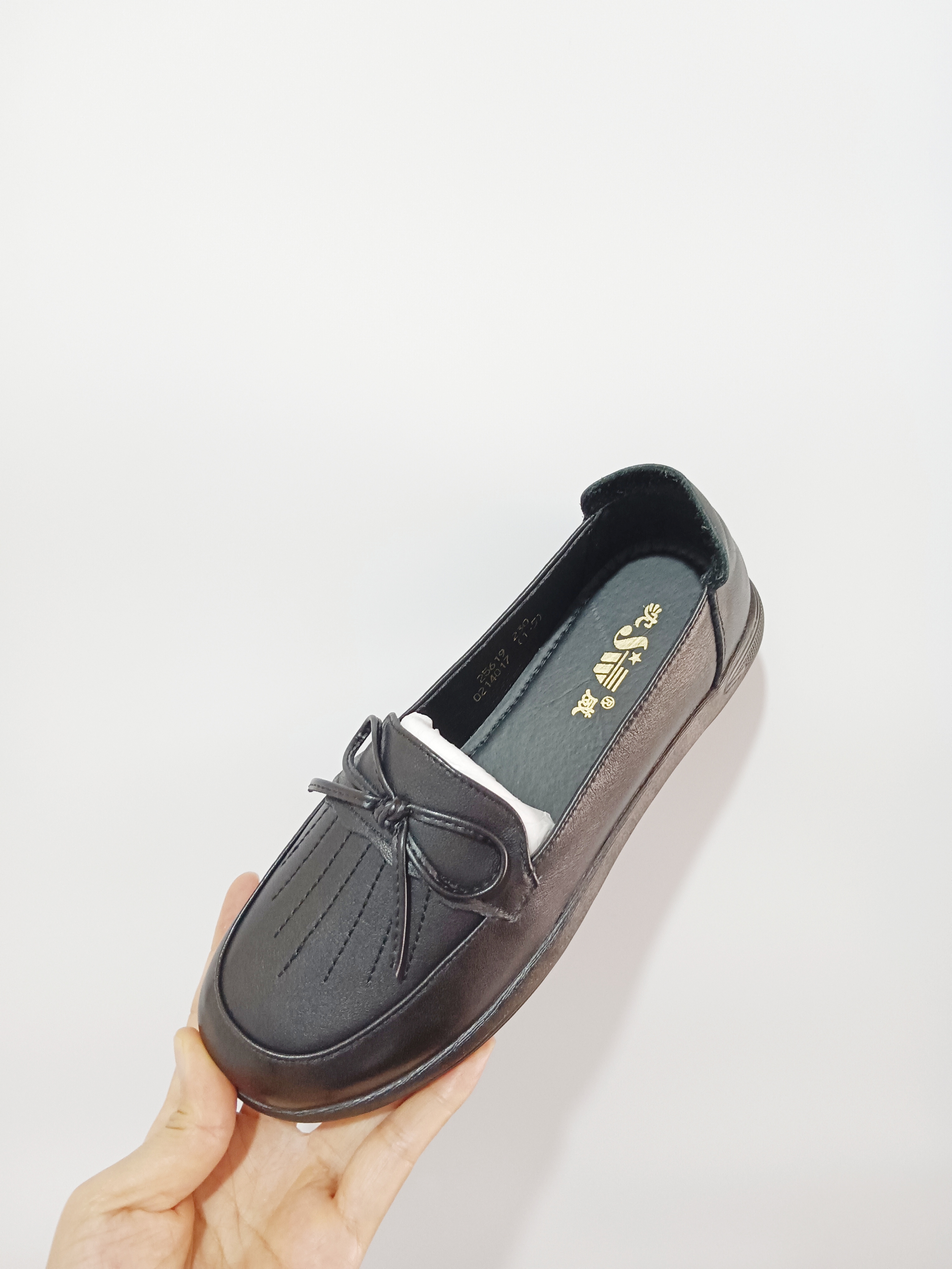 沈威女鞋2025新真皮牛筋软底软面防滑妈妈鞋中老年舒适百搭牛皮鞋