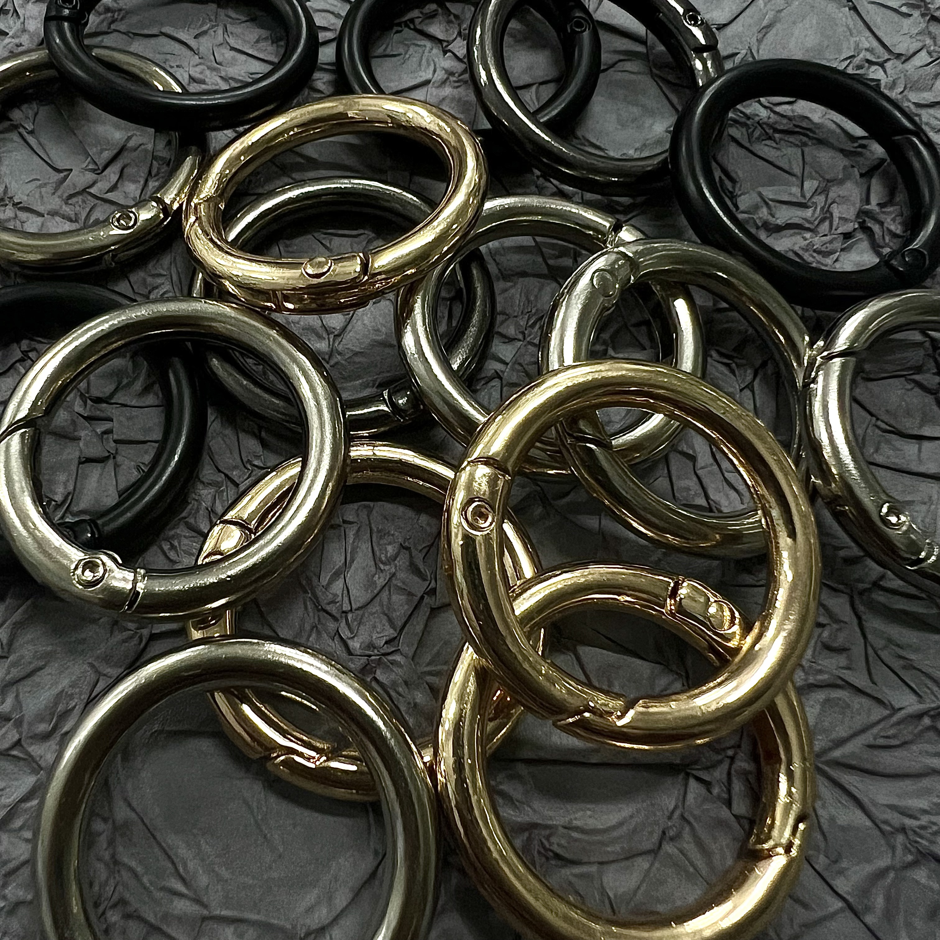 新款轻奢创意情侣挂件汽车钥匙扣金属环弹簧扣圆环扣圆圈扣钥匙扣