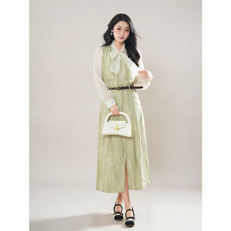 法式复古收腰显瘦绿色背心长裙加气质波点蝴蝶结衬衫春季新款套装