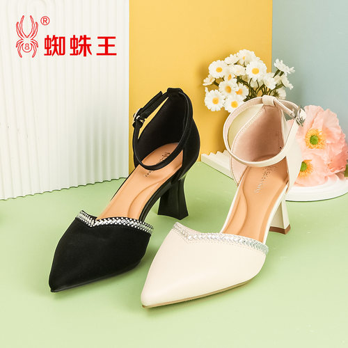 蜘蛛王一字扣尖头女凉鞋夏季新款