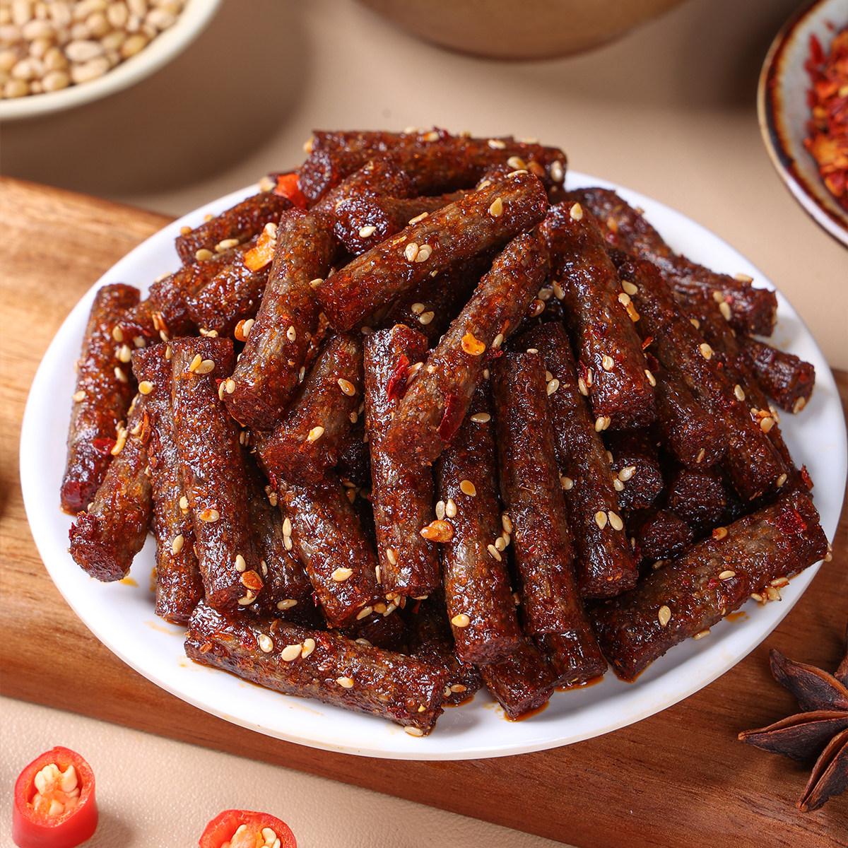 黑金8组合辣条辣片辣丝辣棒小龙虾魔鬼辣网红零食大礼包儿时湖南