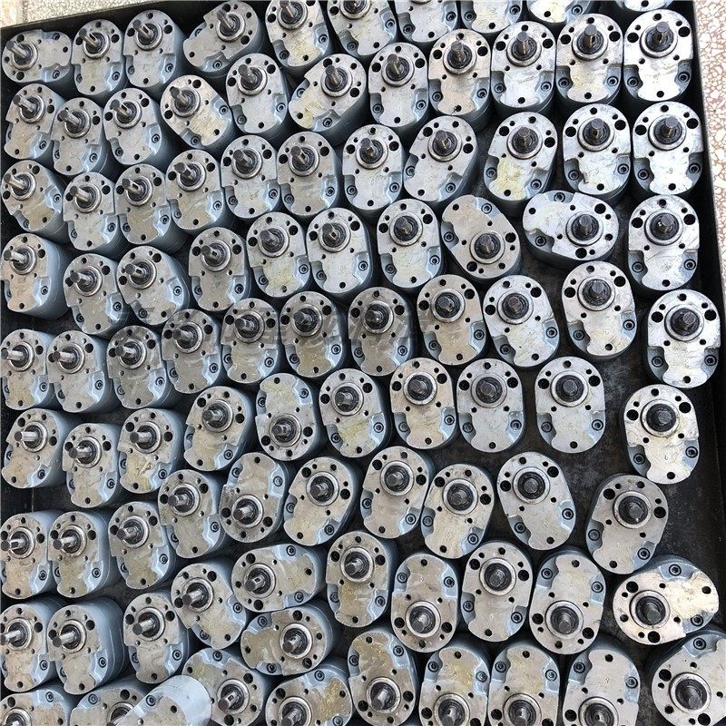 CB-B4/B6/B10/CBB16低压齿轮油泵CB-B20/B25/B32/B40/B63/B125F R