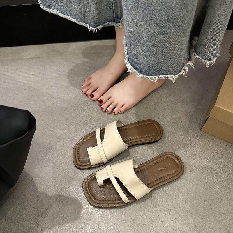 大码女鞋—胖脚复古夹趾凉拖鞋女夏外穿时宽尚休闲沙滩一字拖