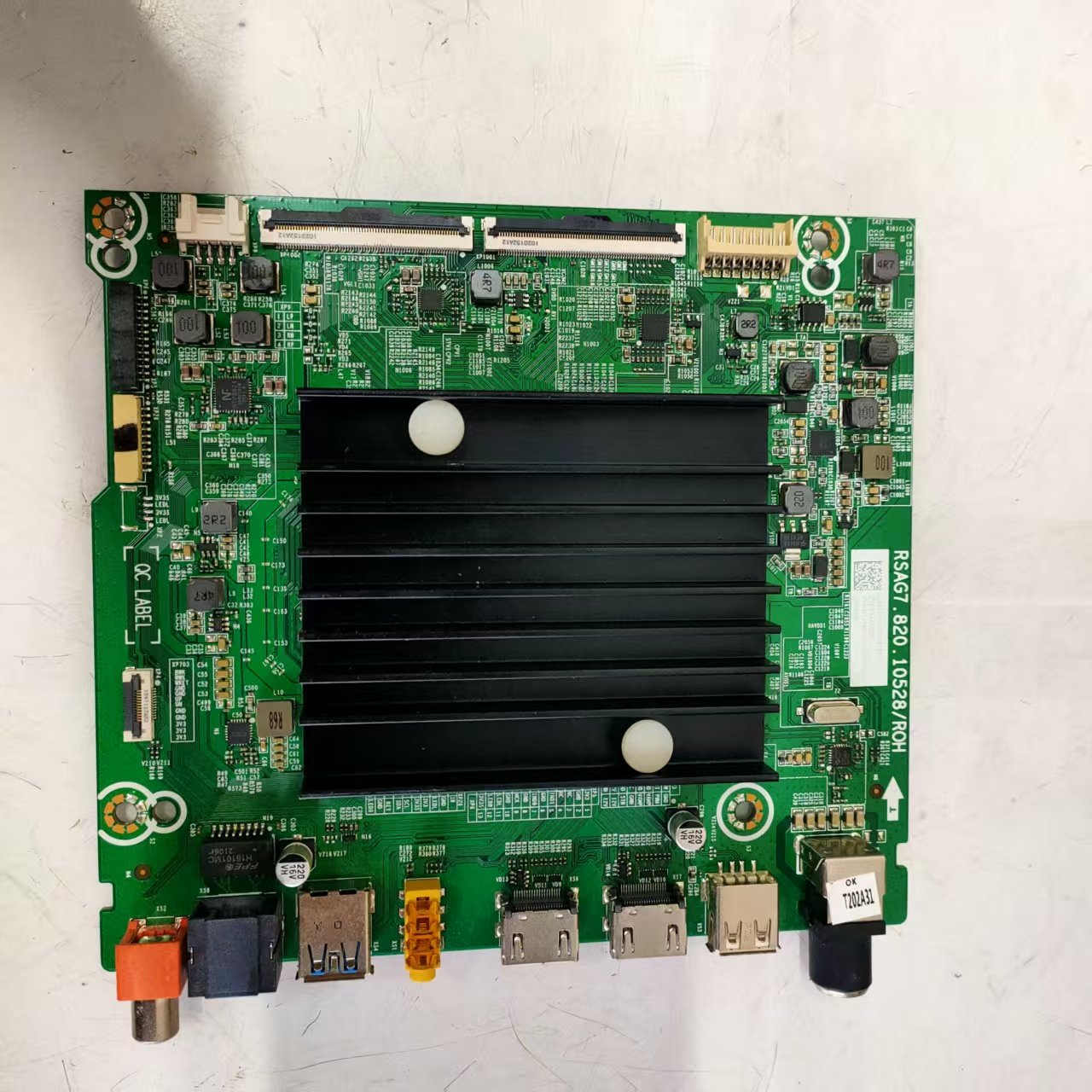 海信75E3F-PR0(BOM1)280215主RSAG7.820.10528屏HD750Y1U71-T0L1