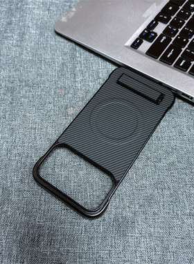 小米PocoF8Pro手机壳新款碳纤维纹素皮硬壳适用XiaomiPocoF8Pro高端磁吸无线充支架防摔散热无边框超薄保护套