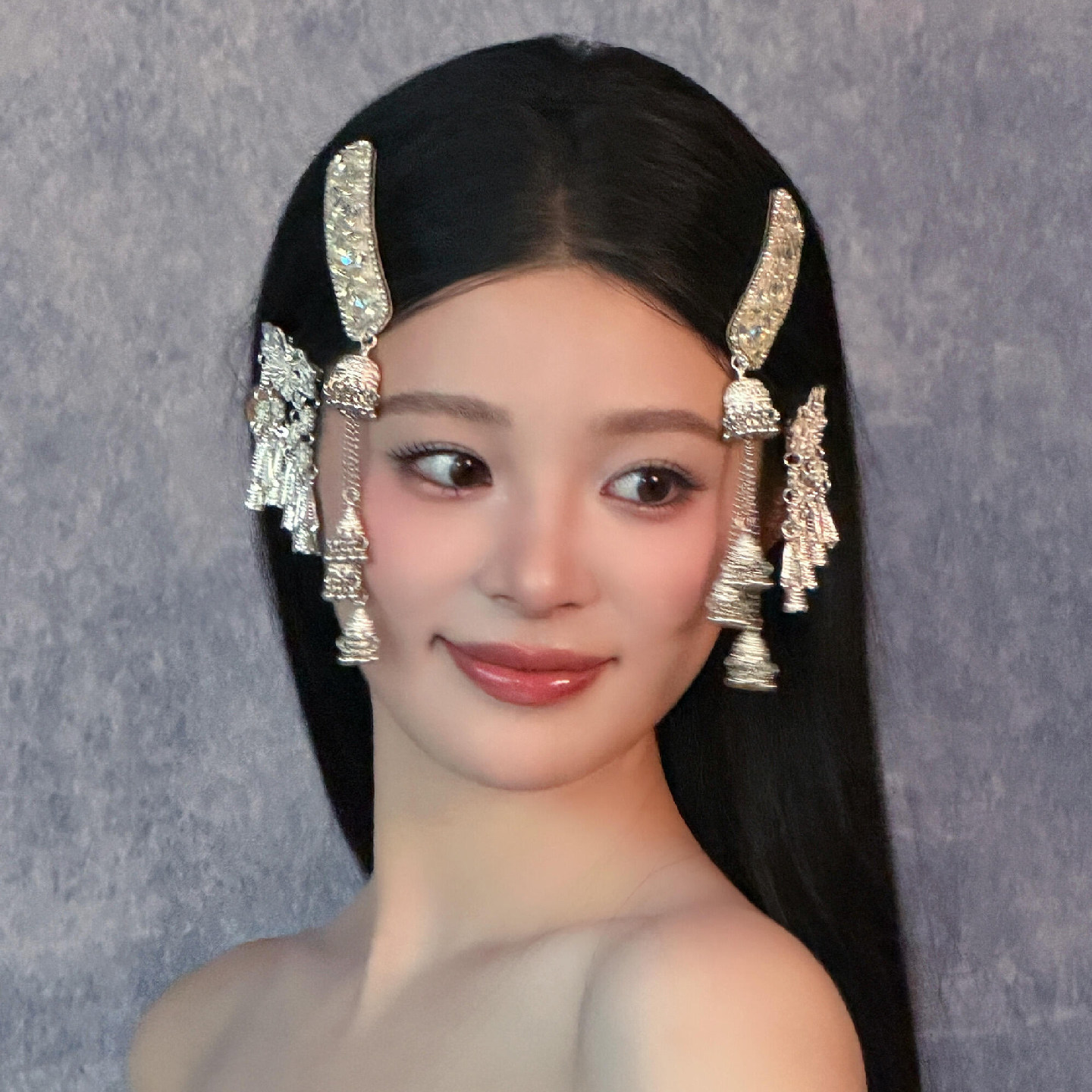姚晓棠同款精致闪钻铃铛流苏发夹