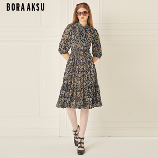 蝴蝶结领褶裥碎花连衣裙B1EBW62150 泡泡袖 BORAAKSU2024春季 新品