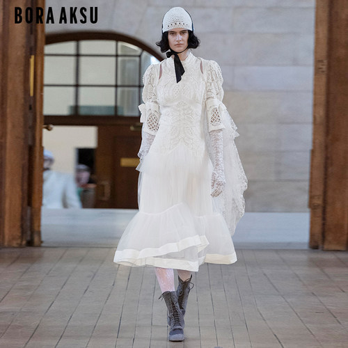 BORAAKSU伦敦时装周蕾丝连衣裙