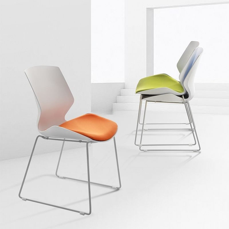 会议椅子办公弓形现代简约无扶手学生座椅可叠放会议室靠背培训椅