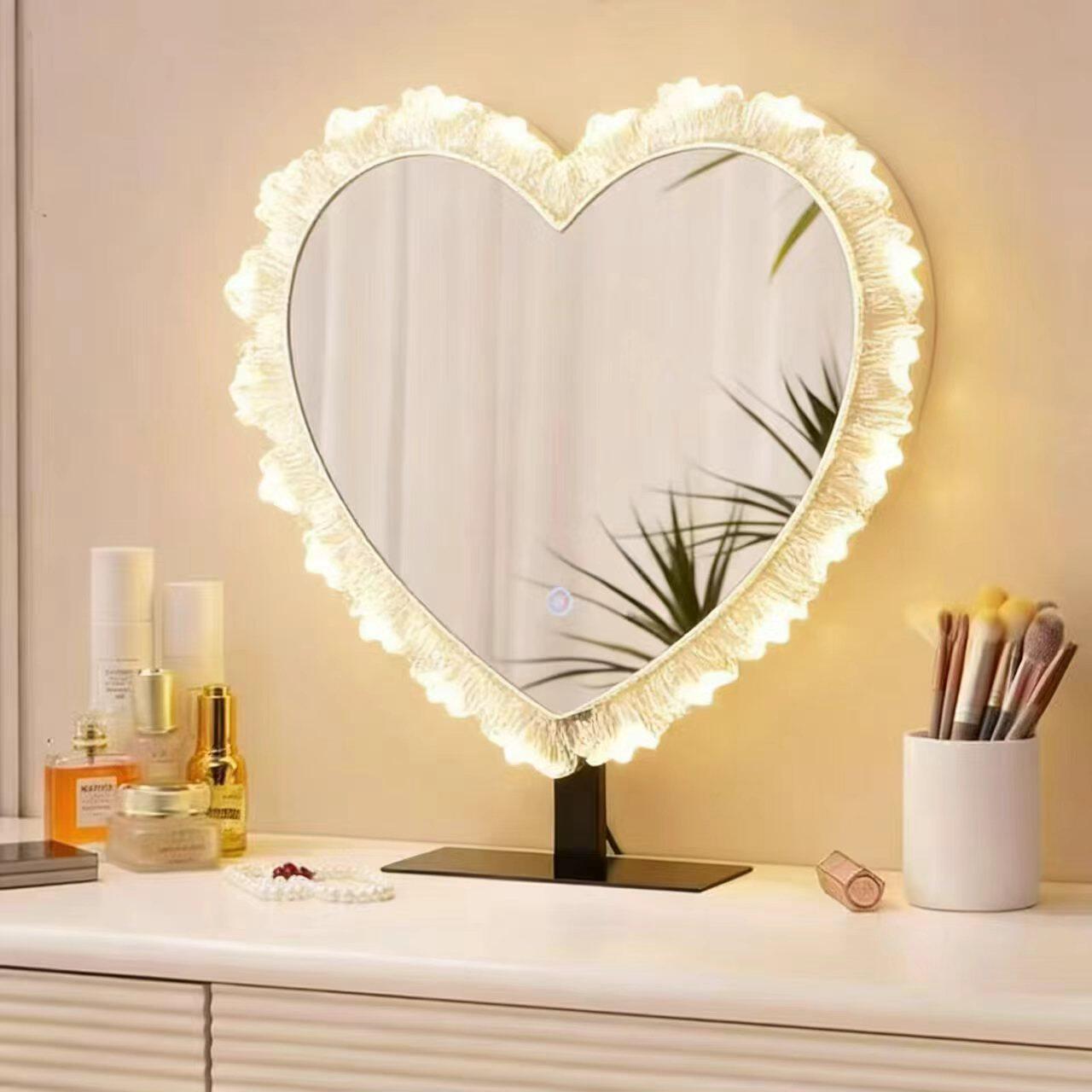 太阳花网红可发光台式化妆镜亚克力梳妆镜卧室led灯梳妆台爱心镜