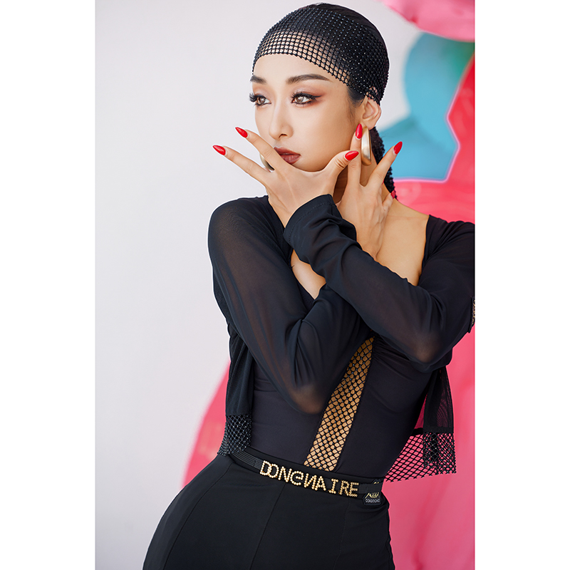 wt639 东鑫舞服 钻饰网纱短开衫 拉丁舞设计感字母可调节小外搭夏