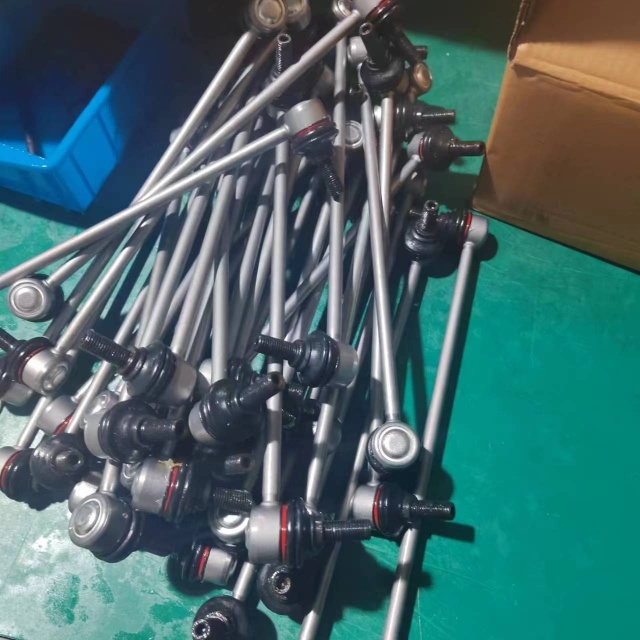 适配吉普Jeep自由侠广汽菲克指南者前后稳定杆连杆平衡杆吊杆配件