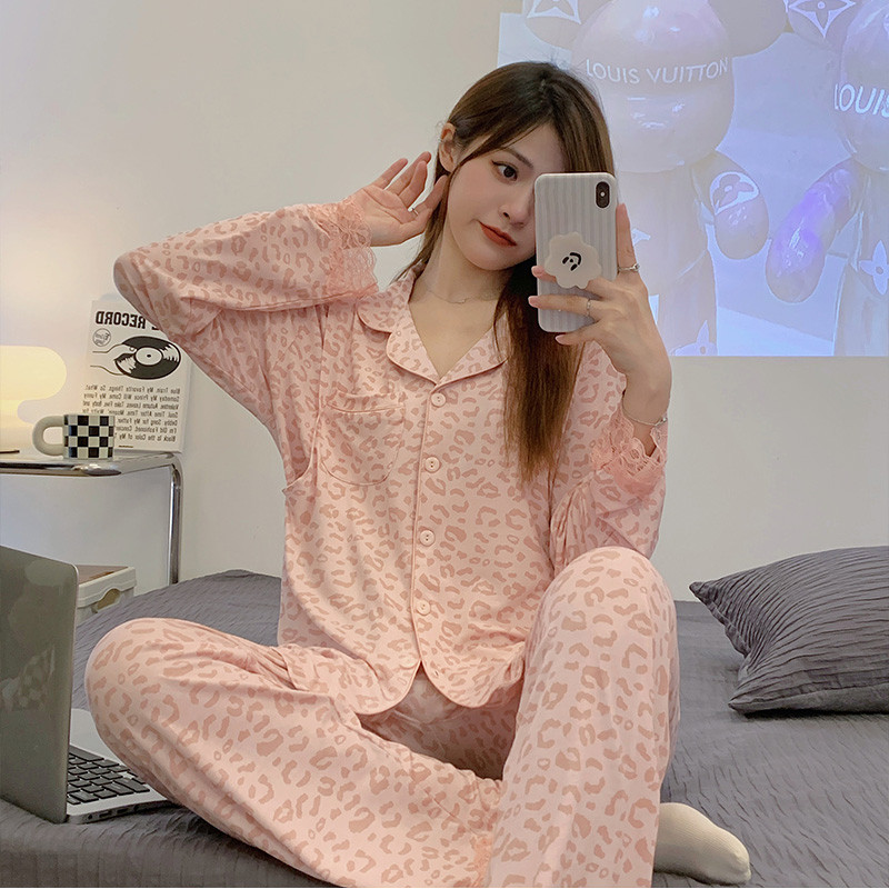 출산 감금 의류 모달 패션 피부 친화적 인 잠옷 산후 가정 의류 세트 잠옷 얇은 여름 정장