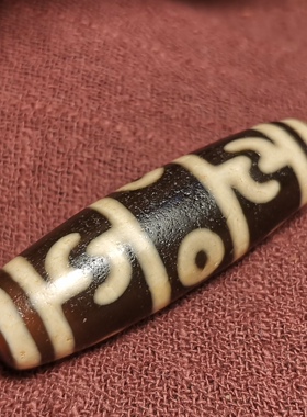 牧区古玩14.8*47mm老款式莲花金刚三眼天珠一物一图老磨损吊坠珠