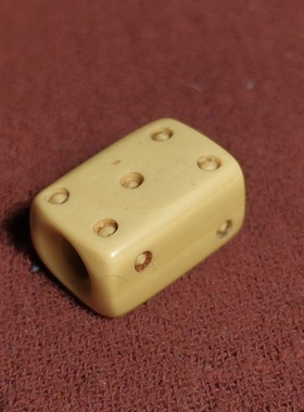 西藏元素浅黄色料器骰子咒点图腾11*14*21mm一物一图百搭佩珠隔珠