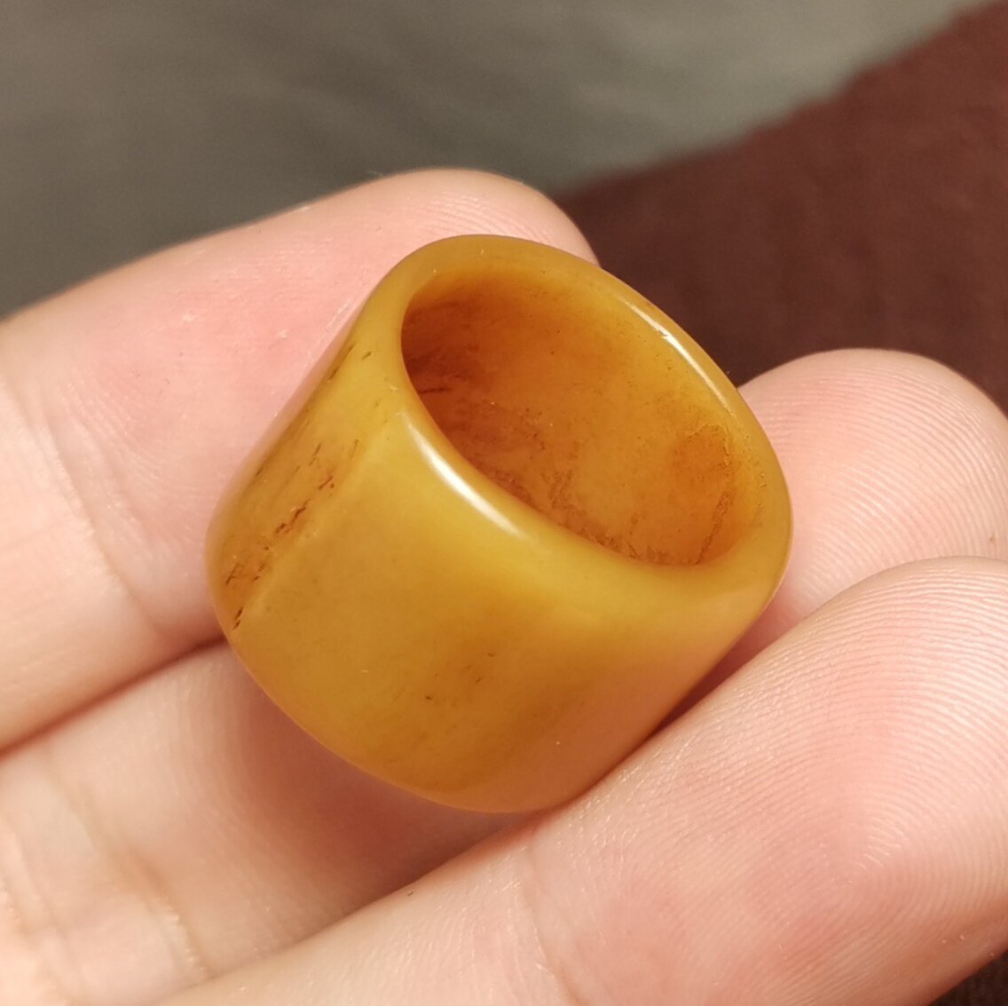 西藏文玩20mm牦牛骨玉化灵骨包浆油润老骨圈大孔道跑环跑圈饰品圈