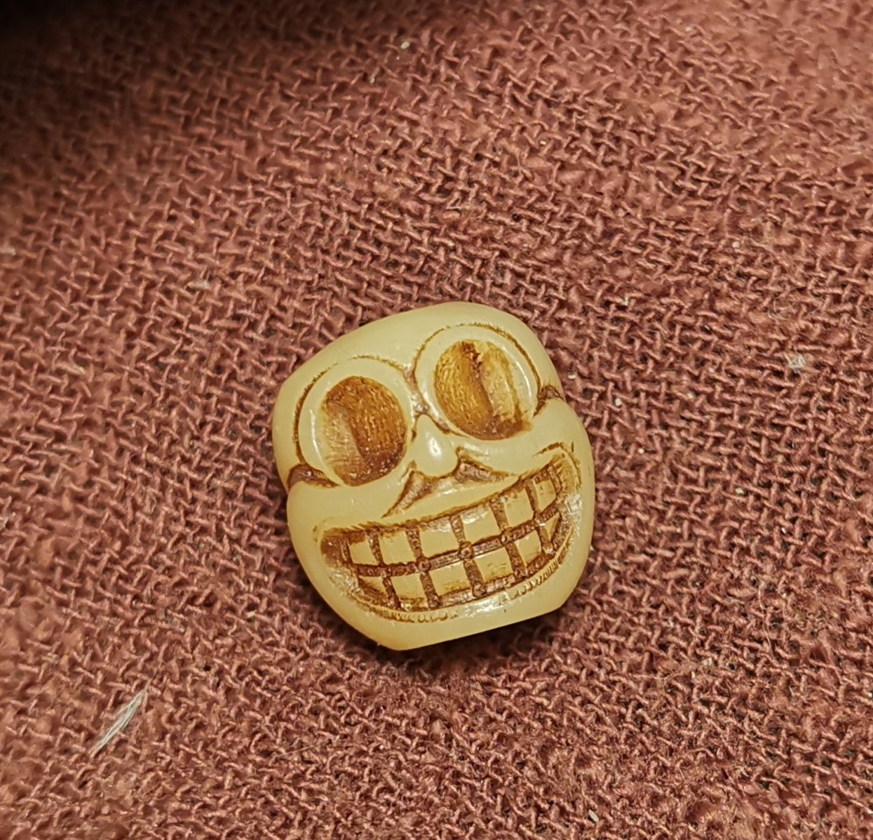 西藏元素12mm手工雕刻尸陀林主牦牛骨玉化灵骨限量款百搭佩珠滴溜