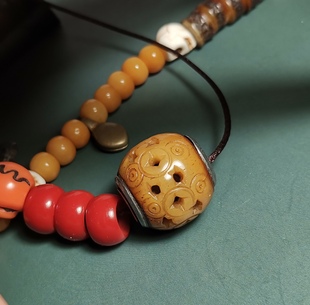 藏式文玩20mm大孔道手工雕刻镂空紫白铜镶嵌孔道玉化灵骨包浆油润