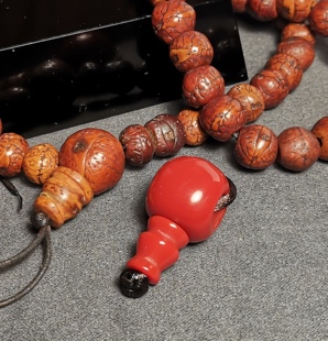 西藏文玩16mm老改树脂料器红色三通佛头百搭深红佛珠配饰配件古玩