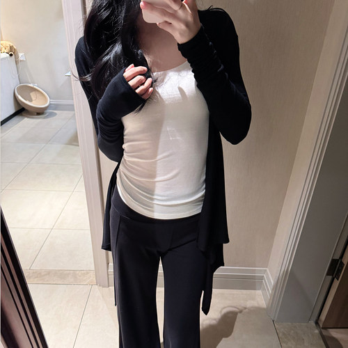 松弛感不对称中长款上衣遮屁股