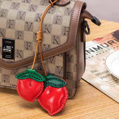 真皮纯手工挂饰头层植鞣牛皮包包挂件趣味可爱钥匙挂件ins平安果