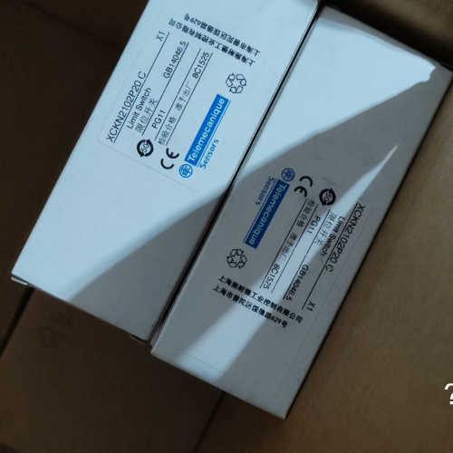 议价-施耐德行程开关全新XCKN2102P20C，实拍10件