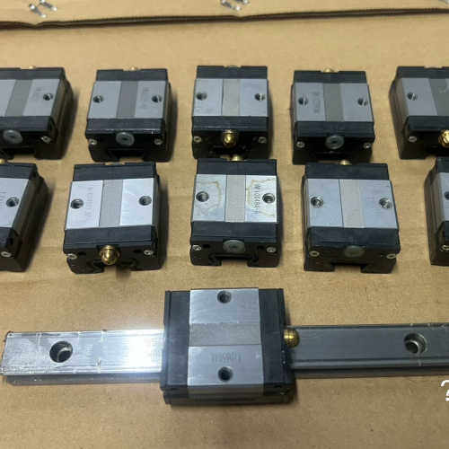 议价-正品THK SSR15XV 二孔滑块 二手拆机 成色新 功能