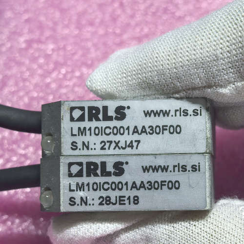 议价-雷尼绍光栅尺读数头LM10IC001AA30F00