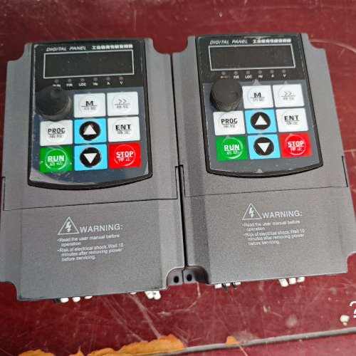 议价-TC800变频器。二手拆机TC800变频器，型号TC800