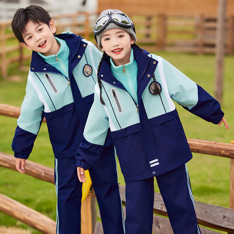 幼儿园园服秋冬装三件套小学生校服班服套装儿童冬季运动服冲锋衣