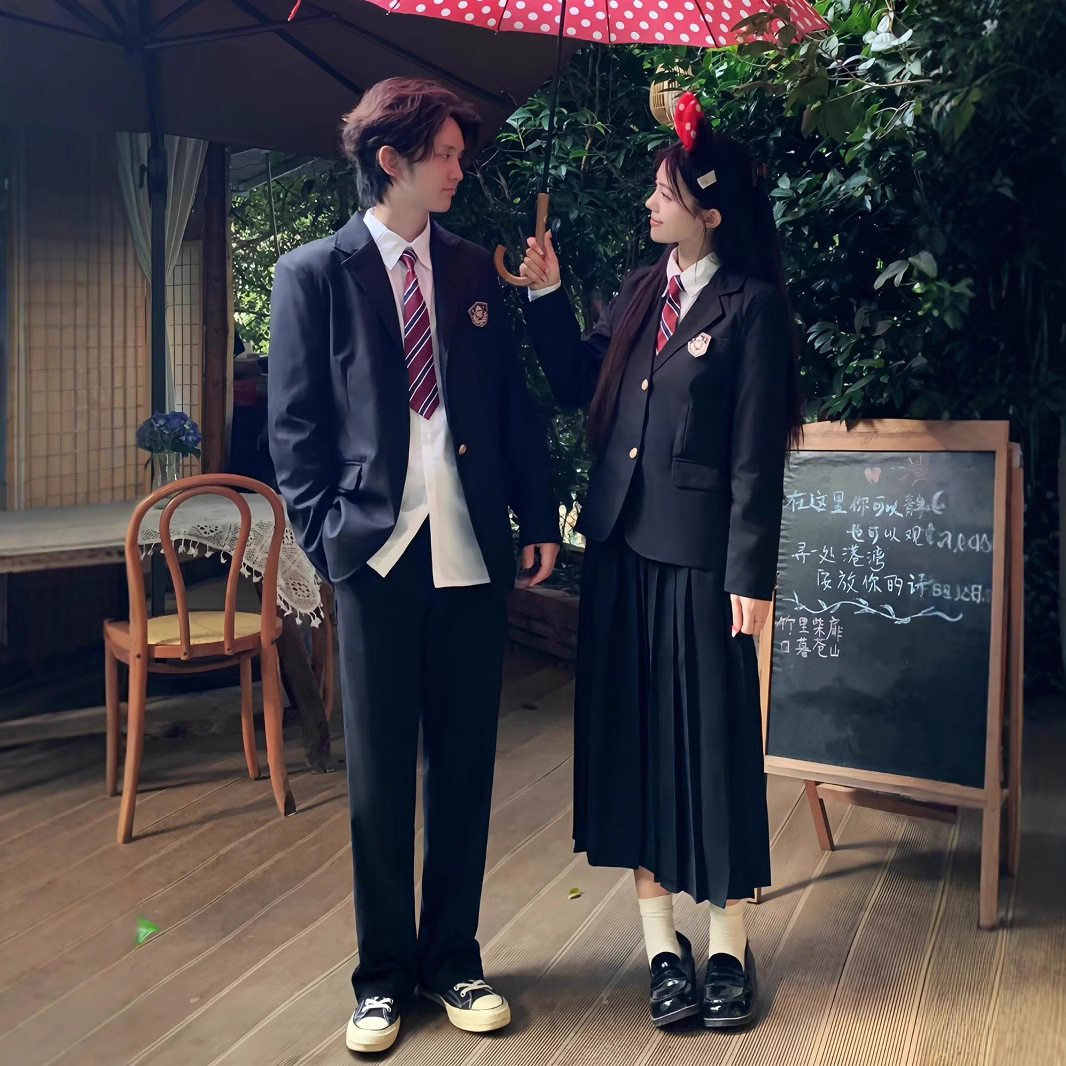 秋季学院风初中学生校服套装高中生英伦西装运动会毕业合唱演出服