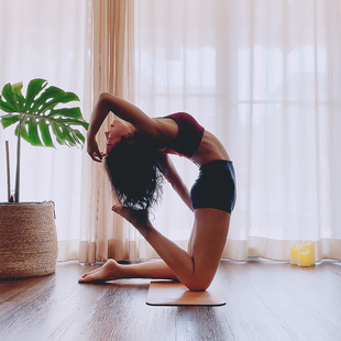 女S7001 运动休闲性感紧身提臀三分裤 slenddy 高级感瑜伽健身短裤