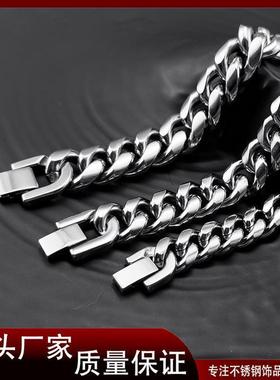 Mens personalized titanium steel Cuban chain necklace jewel